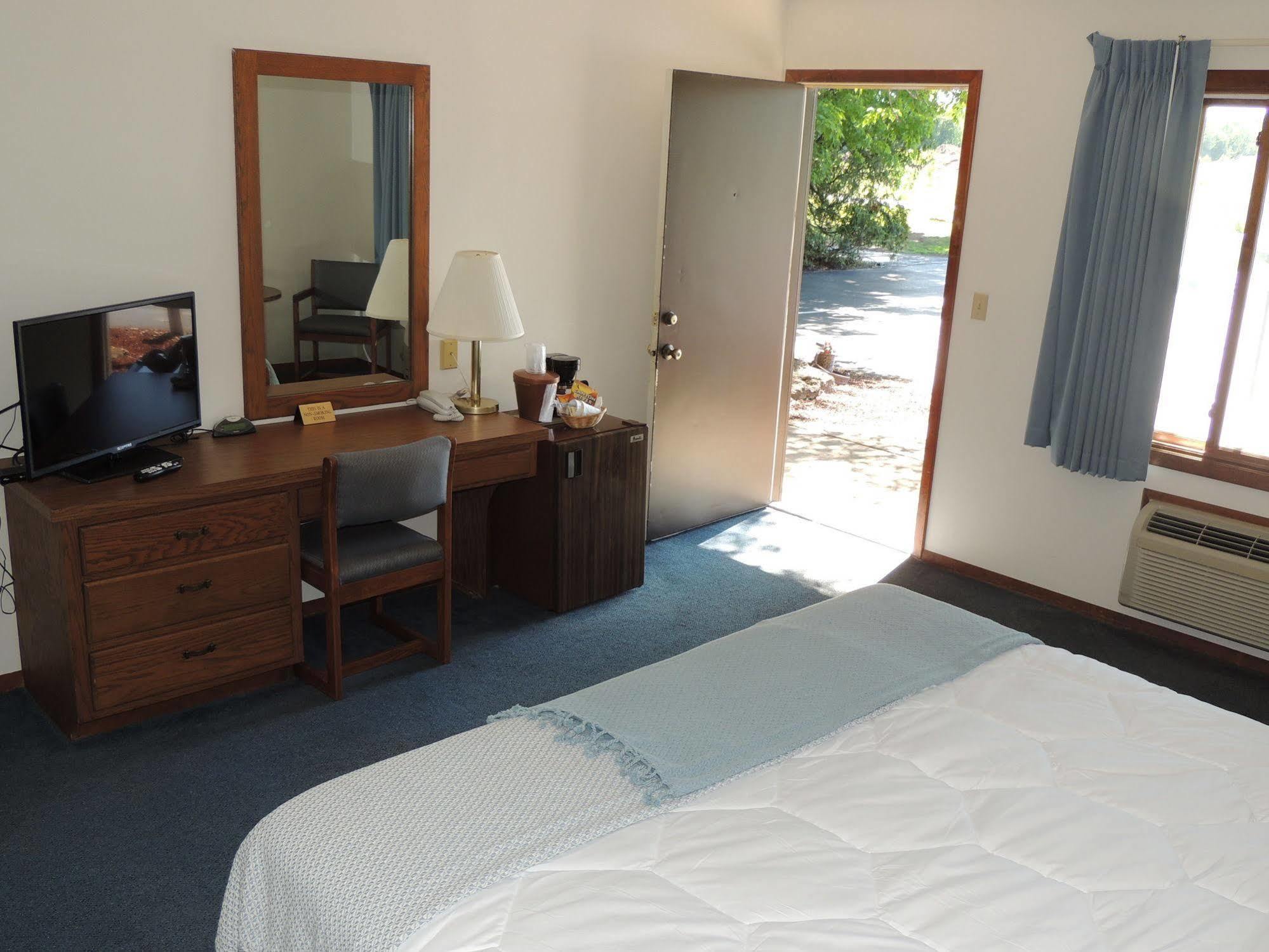 Sister Bay Inn מראה חיצוני תמונה